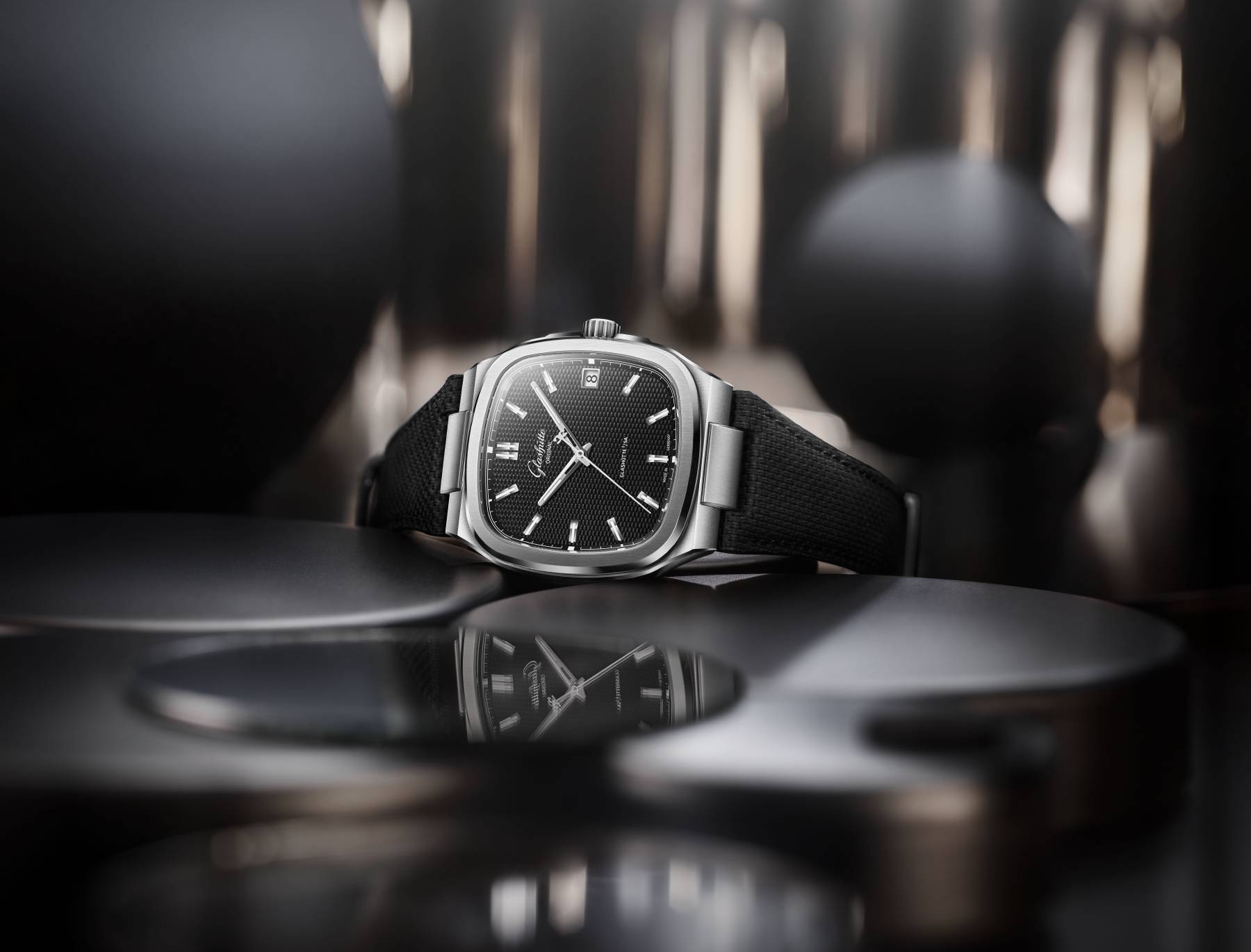 Musically Inspired: The 70s by Glashütte Original